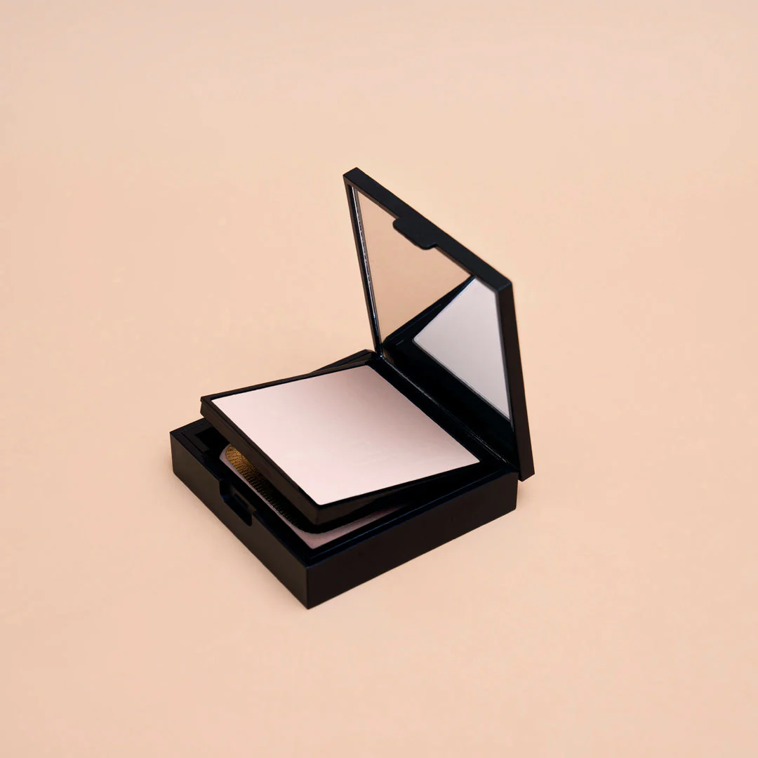 Amrij Cosmetics Ultimate Pro Wet And Dry Compact Powder - Image 9