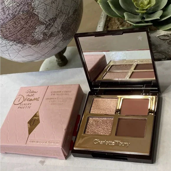 Charlotte Tilbury Luxury Palette
Pillow talk - Image 2