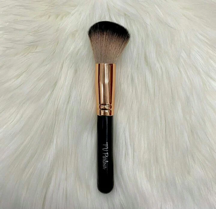Tv Parlour Single Brushes - Image 2