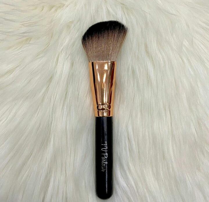 Tv Parlour Single Brushes - Image 3