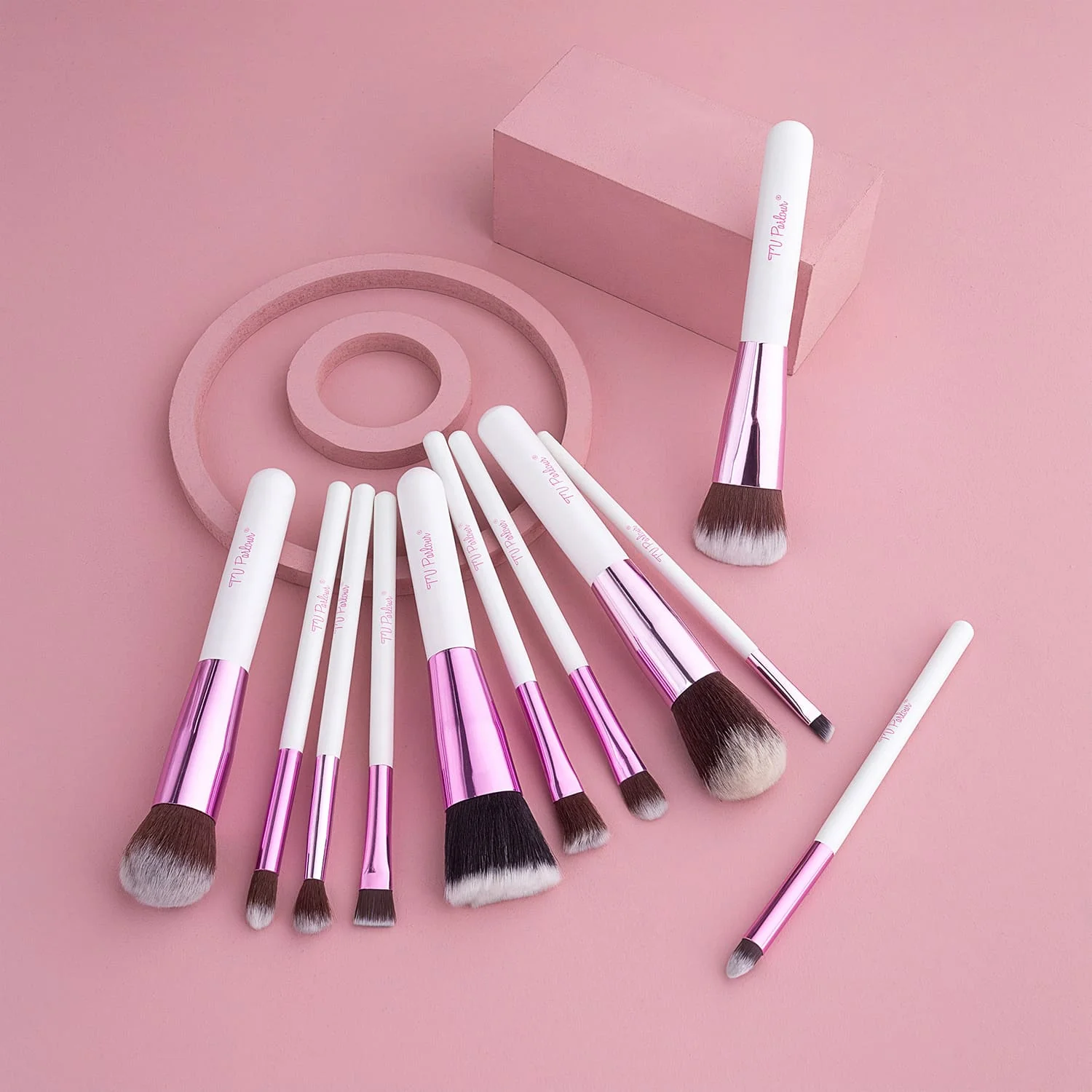Tv Parlour Unicorn Brush Set - Image 2